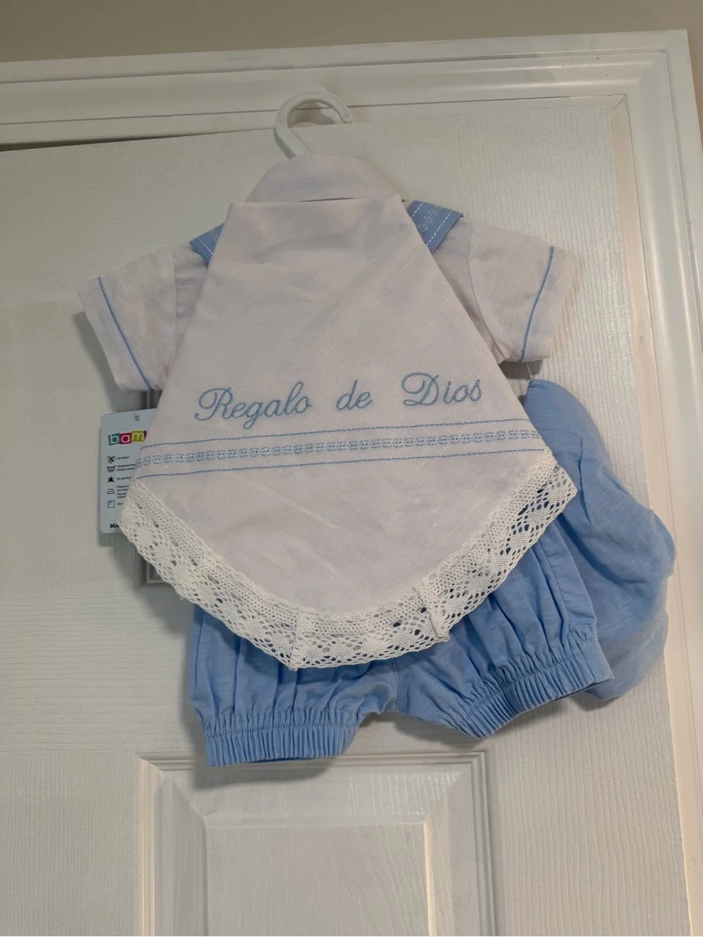 NEW 3 Piece Linen Newborn Boys Outfit- Romper, Hat, Flat Sheet Regalo de Dios